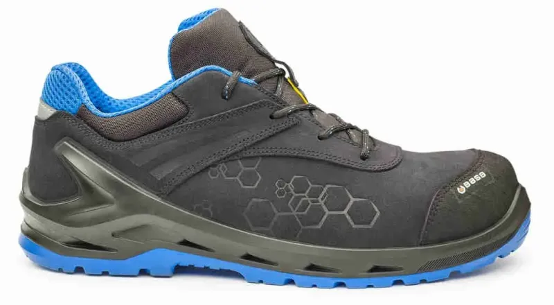 Chaussure de sécurité basse IROBOX de la marque Base Protection en vente chez Provence EPI près de Forcalquier